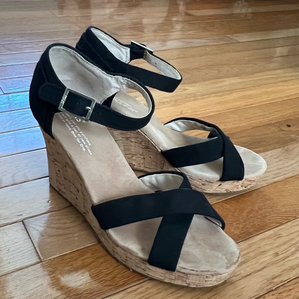 Toms Black Wedge Sandals